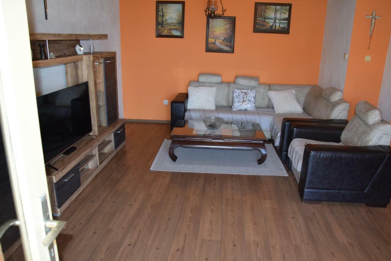 באסקה וודה Apartman Linda 1 מראה חיצוני תמונה