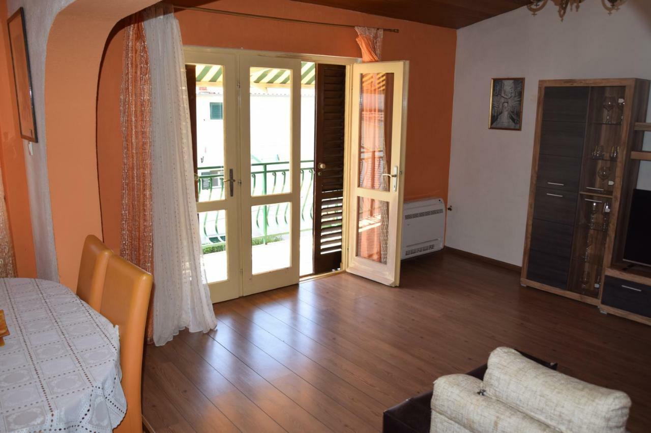 באסקה וודה Apartman Linda 1 מראה חיצוני תמונה